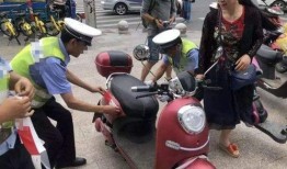 国内电动车最新爆料视频,性能与设计双升级，未来出行新趋势